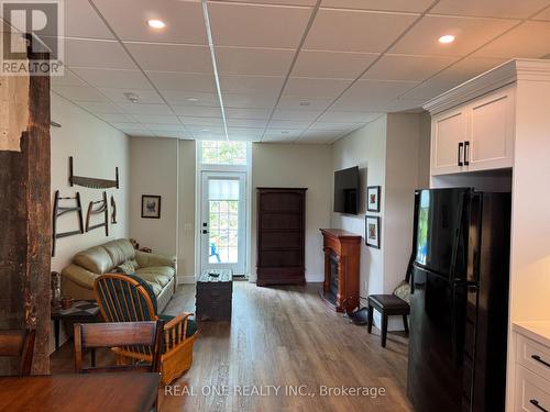 145 Syples Street, Burk'S Falls, ON - Indoor