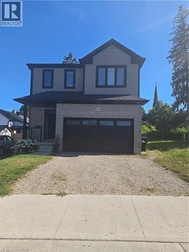 33 CHURCH Street E Unit# 33B (lower unit) , Elmira, Ontario N3B 2L2