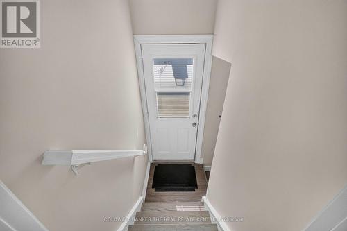 615 Oxford Street, Toronto, ON - Indoor Photo Showing Other Room