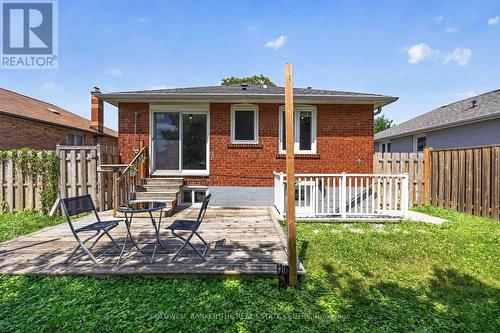 615 Oxford Street, Toronto, ON - Outdoor With Exterior
