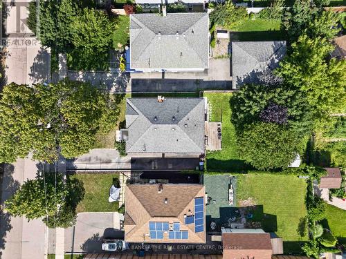 615 Oxford Street, Toronto, ON - Outdoor