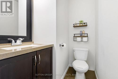 39 - 1803 Axminster Court, Ottawa, ON - Indoor Photo Showing Bathroom