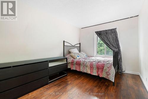 39 - 1803 Axminster Court, Ottawa, ON - Indoor Photo Showing Bedroom