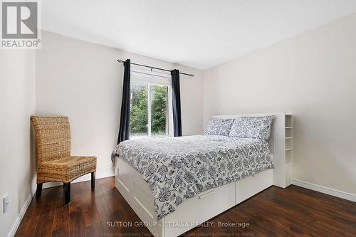 39 - 1803 Axminster Court, Ottawa, ON - Indoor Photo Showing Bedroom