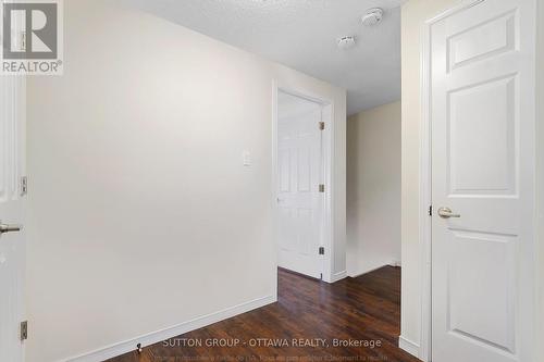 39 - 1803 Axminster Court, Ottawa, ON - Indoor Photo Showing Other Room