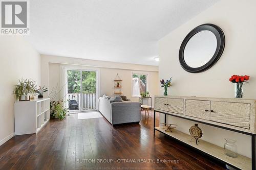 39 - 1803 Axminster Court, Ottawa, ON - Indoor