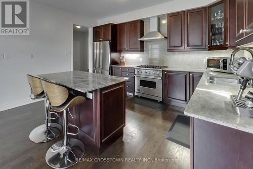 23 Boyces Creek Court, Caledon, ON - Indoor Photo Showing Kitchen