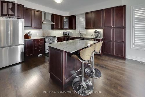 23 Boyces Creek Court, Caledon, ON - Indoor Photo Showing Kitchen