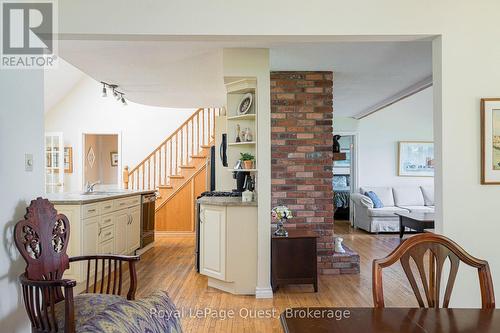 490 Silver Birch Drive, Tiny, ON - Indoor