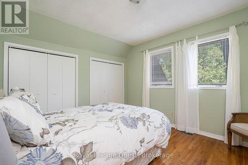 490 Silver Birch Drive, Tiny, ON - Indoor Photo Showing Bedroom