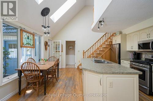 490 Silver Birch Drive, Tiny, ON - Indoor Photo Showing Other Room