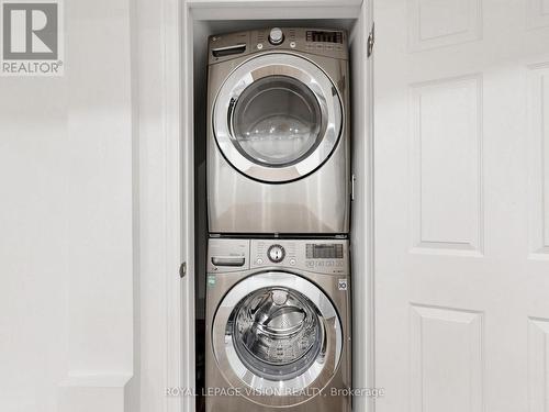 43 Mac Carl Crescent, Whitby, ON - Indoor Photo Showing Laundry Room
