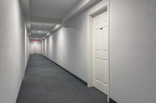 205-4767 Forsters Landing Road, Radium Hot Springs, BC - Indoor Photo Showing Other Room