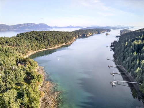 177 Maracaibo Lane, Salt Spring, BC 