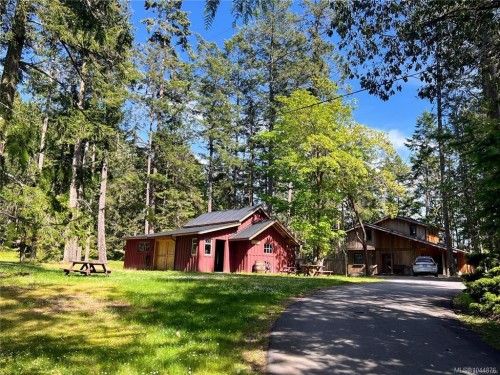 177 Maracaibo Lane, Salt Spring, BC 