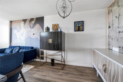 #2104-647 Michigan St, Victoria, BC - Indoor Photo Showing Other Room