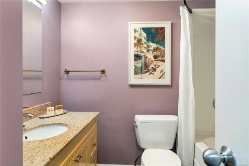 #2104-647 Michigan St, Victoria, BC - Indoor Photo Showing Bathroom