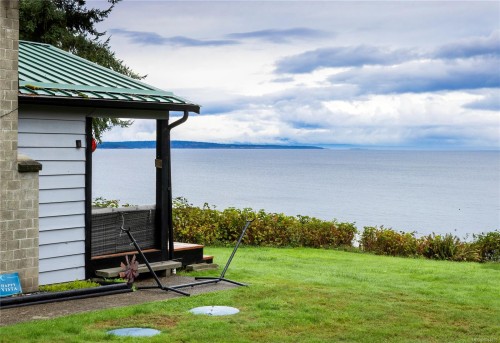 #4-4375 Kelsey Rd, Bowser, BC 