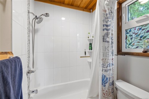 #4-4375 Kelsey Rd, Bowser, BC 