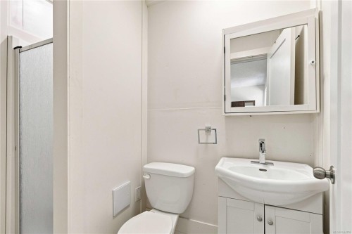 2940 Cedar Hill Rd, Victoria, BC 