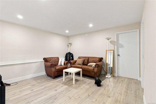 2940 Cedar Hill Rd, Victoria, BC 