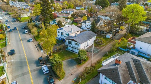 2940 Cedar Hill Rd, Victoria, BC 