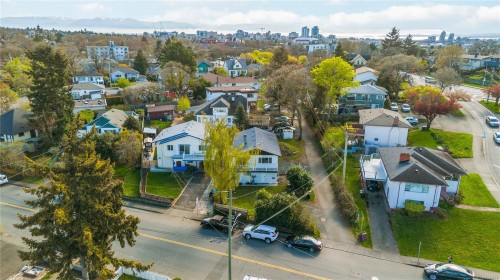 2940 Cedar Hill Rd, Victoria, BC 