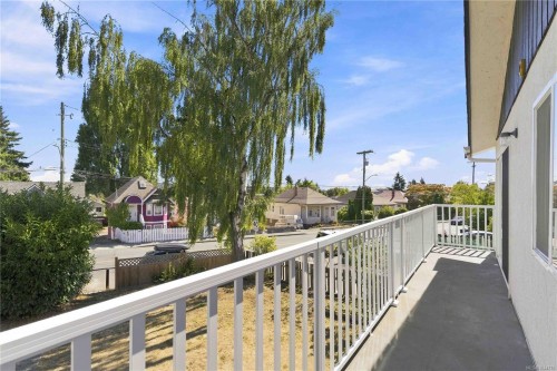2940 Cedar Hill Rd, Victoria, BC 