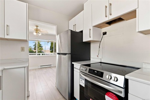 2940 Cedar Hill Rd, Victoria, BC 