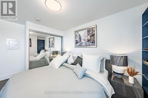 1604 - 200 Bloor Street W, Toronto, ON - Indoor Photo Showing Other Room