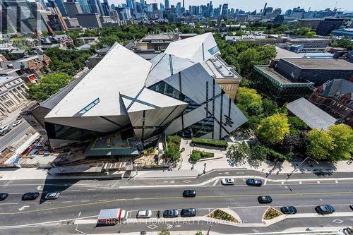 1604 - 200 Bloor Street W, Toronto, ON - Outdoor With View