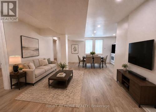 99 Ascalon Drive, Vaughan, ON - Indoor Photo Showing Living Room
