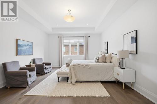1467 Everest Crescent, Oakville, ON - Indoor Photo Showing Bedroom