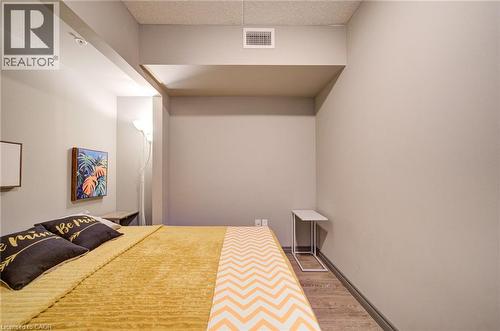 Image quality insufficient for description - 321 Spruce Street Unit# 710, Waterloo, ON - Indoor Photo Showing Bedroom