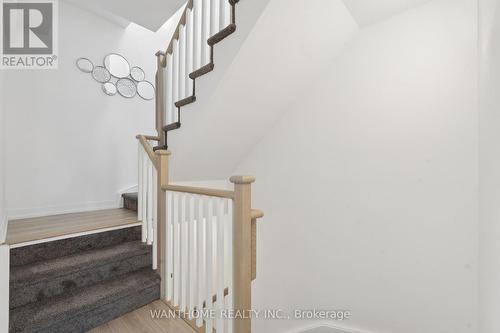 15 - 861 Sheppard Avenue W, Toronto, ON - Indoor Photo Showing Other Room