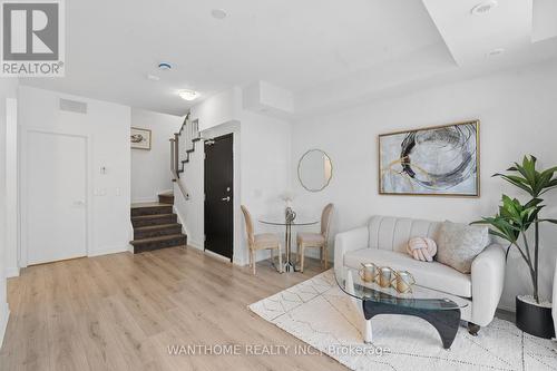 15 - 861 Sheppard Avenue W, Toronto, ON - Indoor