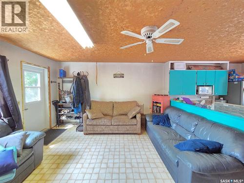 769 Ennis Avenue, White Bear Ir 70, SK - Indoor