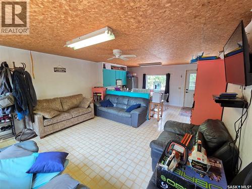 769 Ennis Avenue, White Bear Ir 70, SK - Indoor