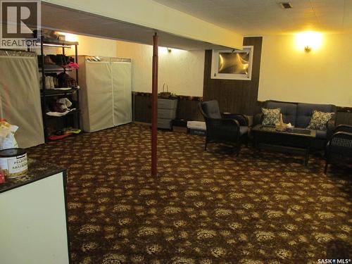 311 3Rd Street N, Nipawin, SK - Indoor