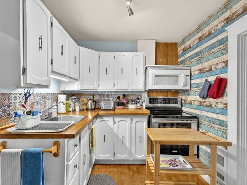Cuisine - 1575 Ch. Des Pères, Magog, QC - Indoor Photo Showing Kitchen With Double Sink