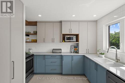1831 Summerfields Crescent, Ottawa, ON - Indoor Photo Showing Kitchen