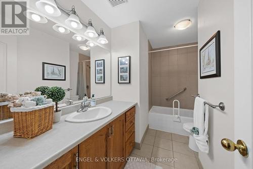 1831 Summerfields Crescent, Ottawa, ON - Indoor Photo Showing Bathroom