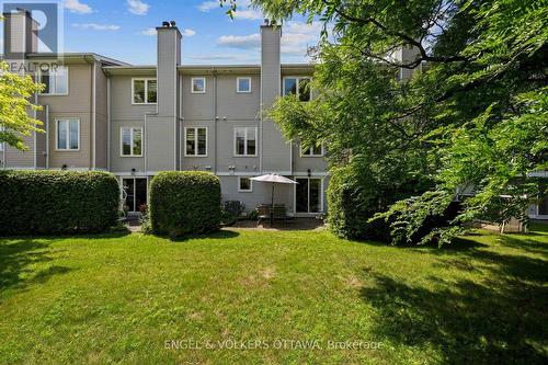1831 Summerfields Crescent, Ottawa, ON - Outdoor