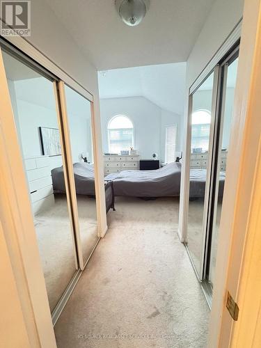 2 Woodcrest Court, Kitchener, ON - Indoor Photo Showing Bedroom