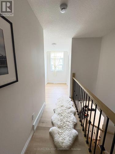 2 Woodcrest Court, Kitchener, ON - Indoor Photo Showing Other Room