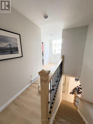 2 Woodcrest Court, Kitchener, ON - Indoor Photo Showing Other Room