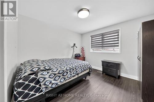 314 Morrish Road S, Toronto, ON - Indoor Photo Showing Bedroom