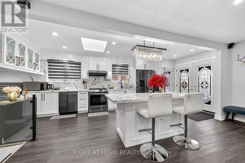 314 Morrish Road S, Toronto, ON - Indoor