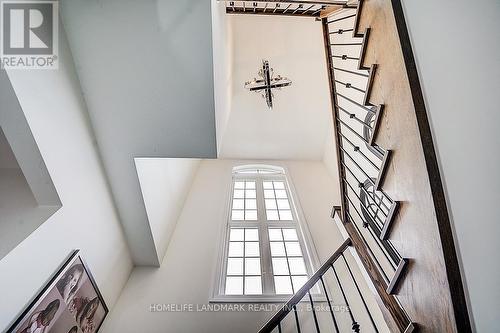 56 Botelho Circle, Aurora, ON - Indoor Photo Showing Other Room