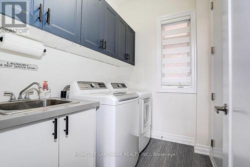 56 Botelho Circle, Aurora, ON - Indoor Photo Showing Laundry Room